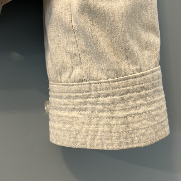 Ivory jacket - Picture 4 of 6